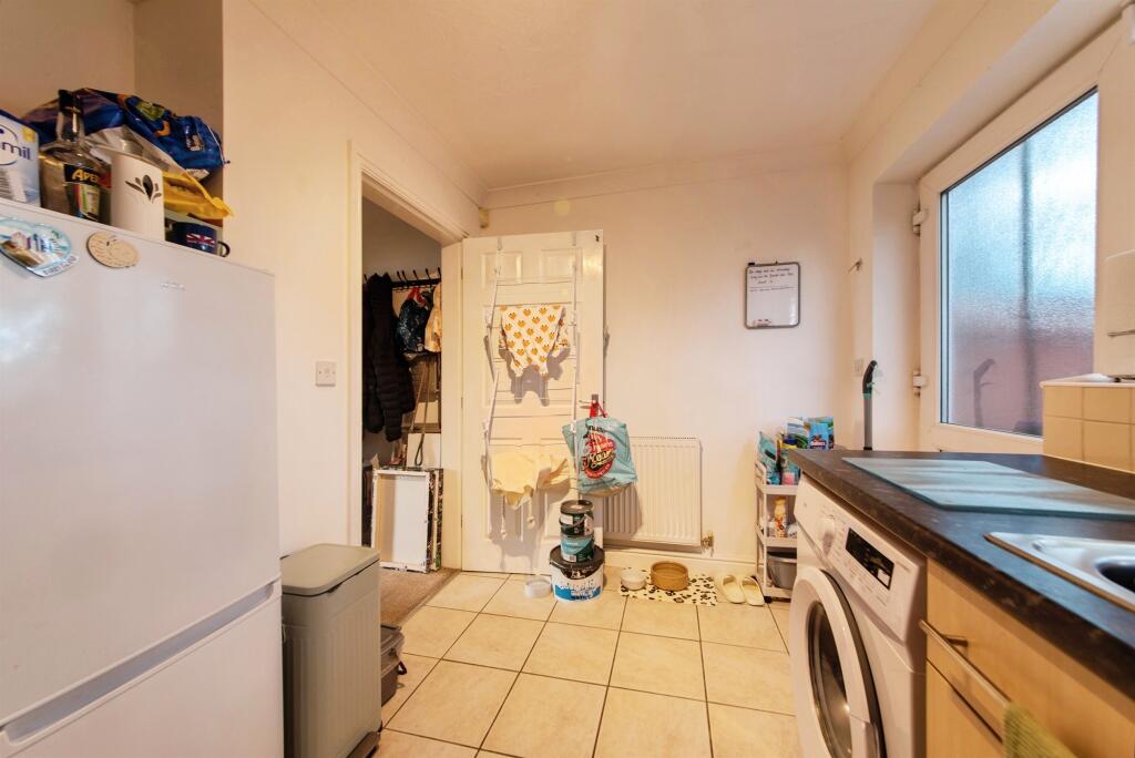 House in North Kesteven, Sleaford - More