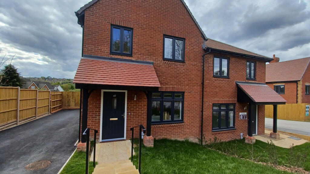 Main image of property: Glynswood, High Wycombe, HP13 5QL