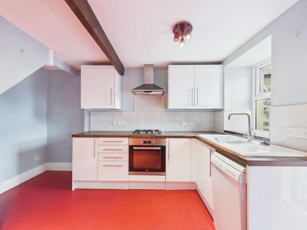 The Green, Long Preston, BD23 photo 3