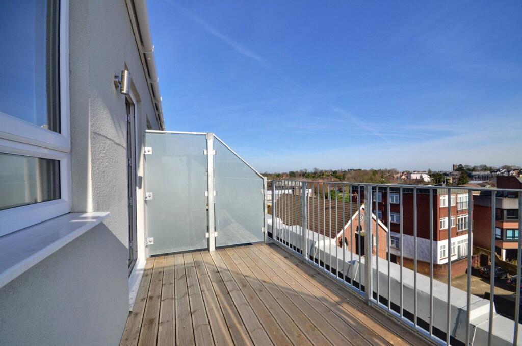 Apartment in Redhill - View 5