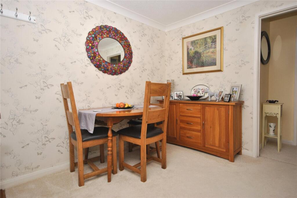 Apartment in Taunton - View 4