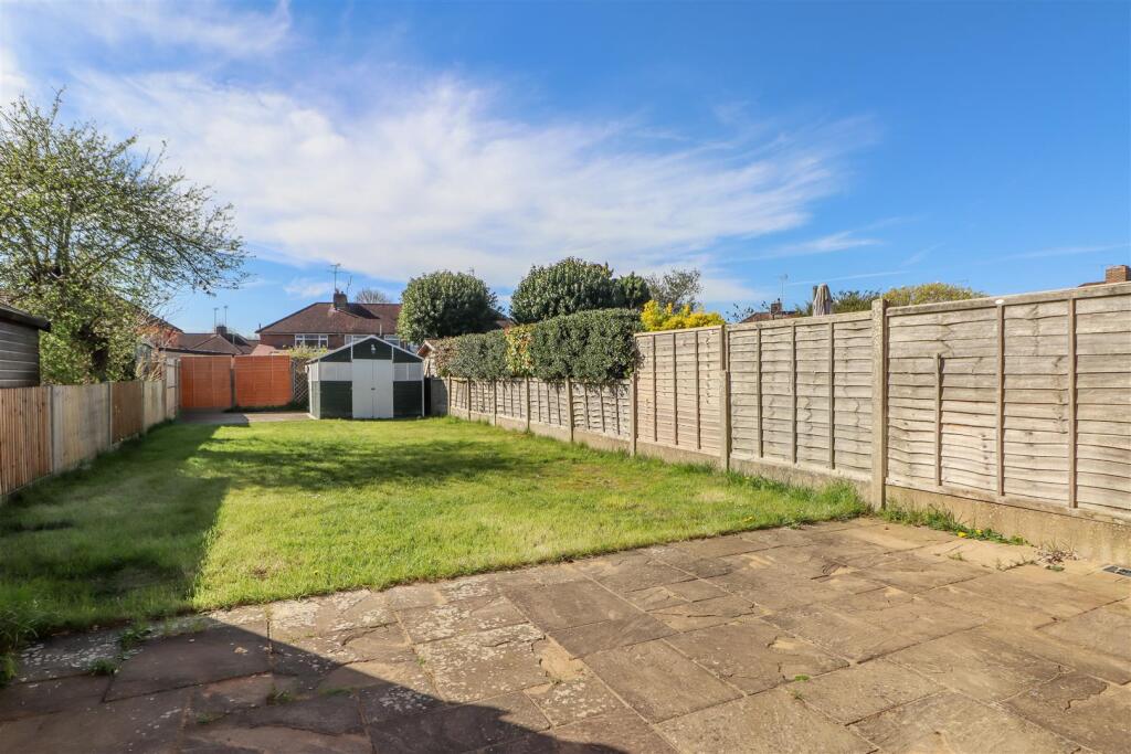 House in Horsham, New Town - View 3