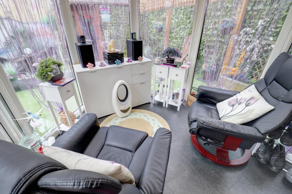 House in Burnley, Lancashire - View 5