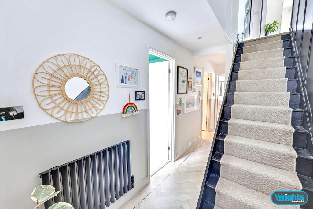 House in Bath, Southwick - More