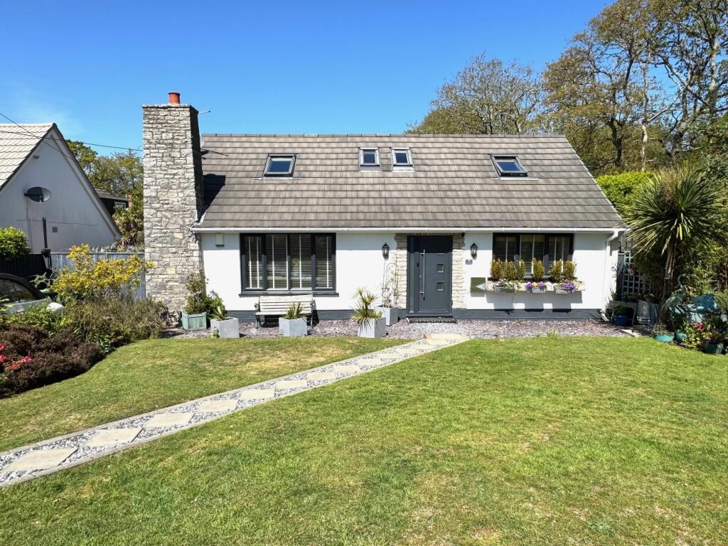 Main image of property: Highlands Road