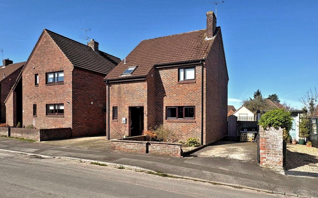Main image of property: Walk Mill Lane, Kingswood, Wotton-under-Edge, GL12