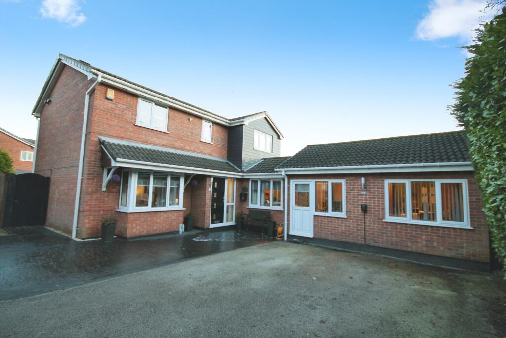 Main image of property: Willow Tree Close, Wigan, WN1