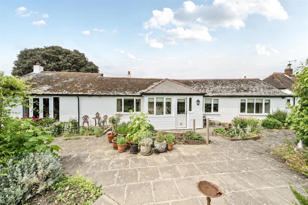 4-bed bungalow on Westergate Street, Westergate, £550,000