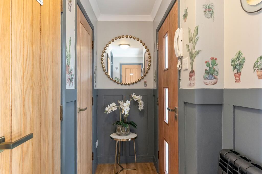 Vincent Road, Loudwater Court, NR26 - View 5