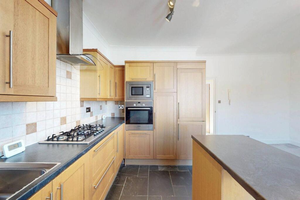 Apartment in London - View 2