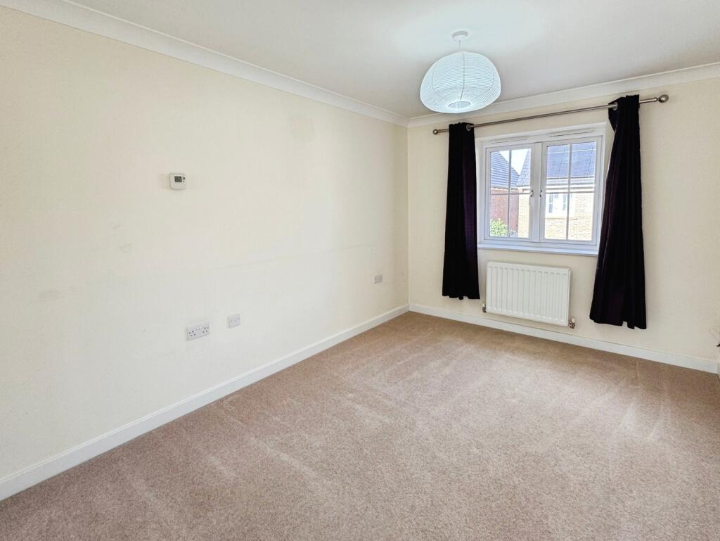 House in Reading - More
