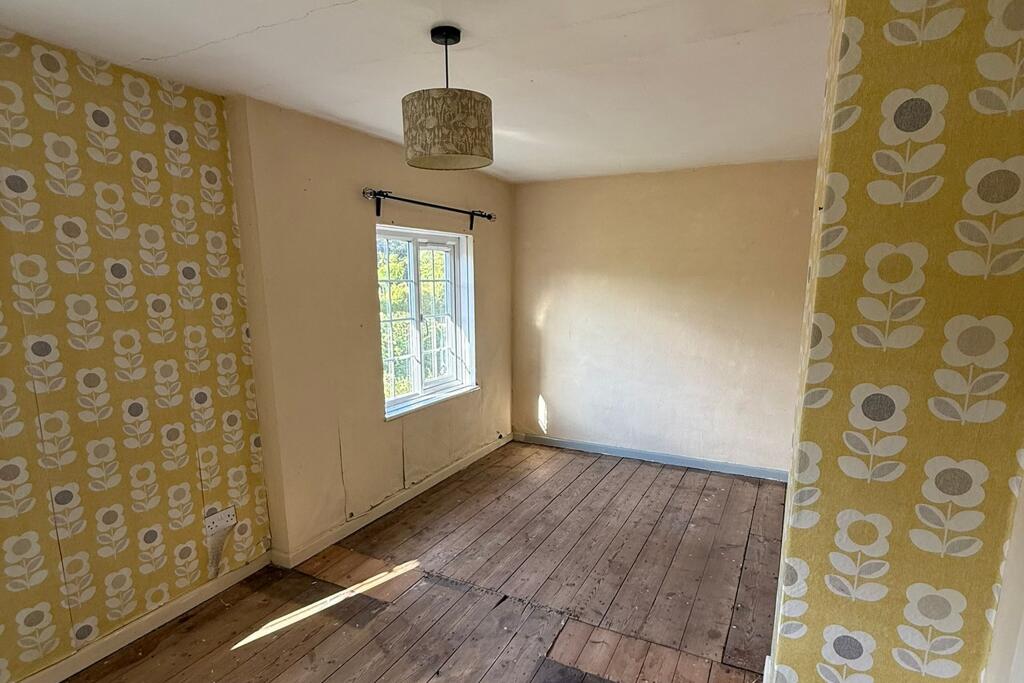 House in Nottingham - View 5