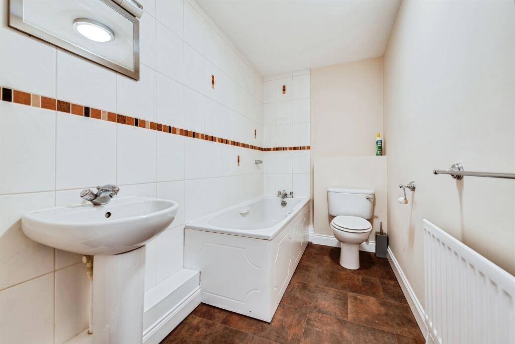 Apartment in Vale of White Horse, Abingdon on Thames - View 5