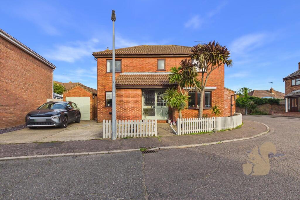 3 Bedroom Detached in CO5 8PS