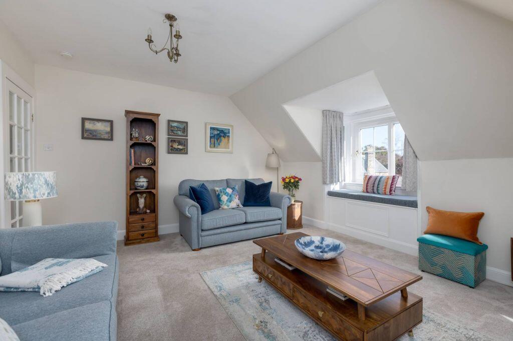 16A/2 Corrennie Gardens, Braids, Edinburgh, EH10 6DG photo 4