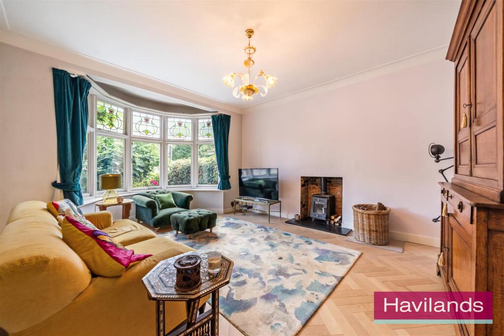 House in London, Winchmore Hill, Edmonton - View 2