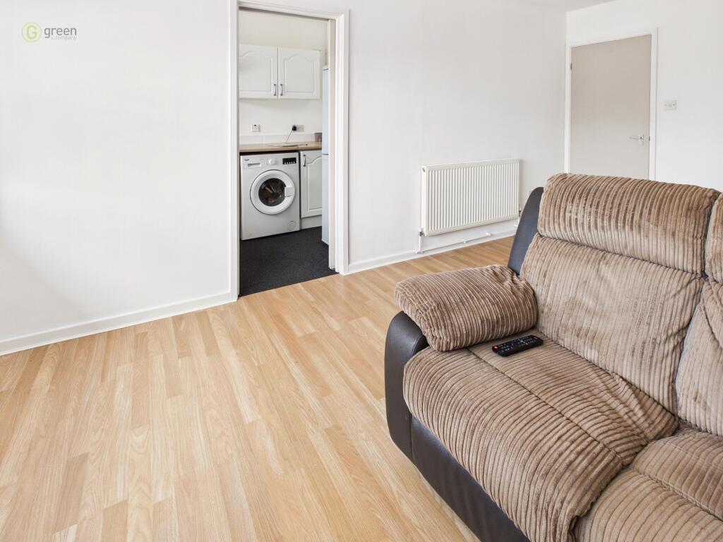 The Laurels, Kingsbury, B78 photo 4
