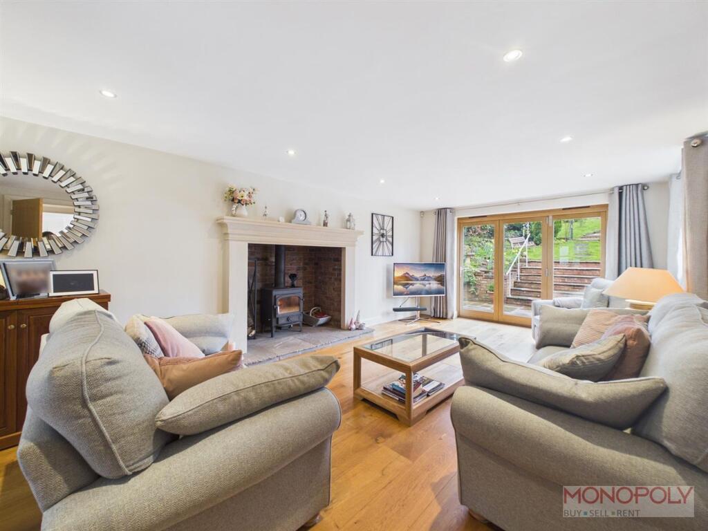 Sherrington Lane, Broxton, CH3 - View 3