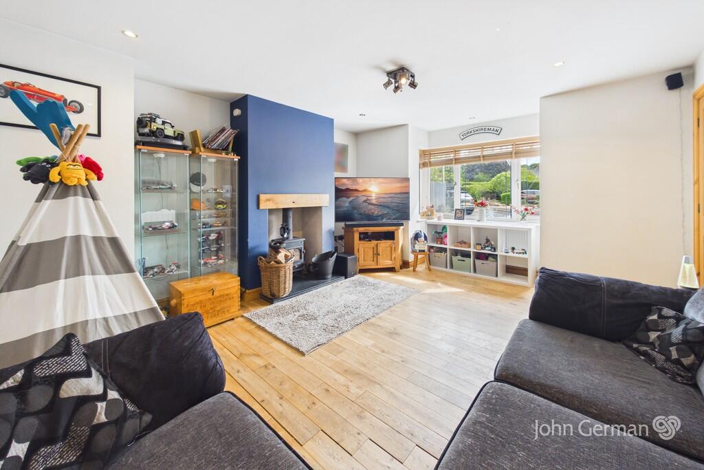House in East Staffordshire, Rocester - View 2