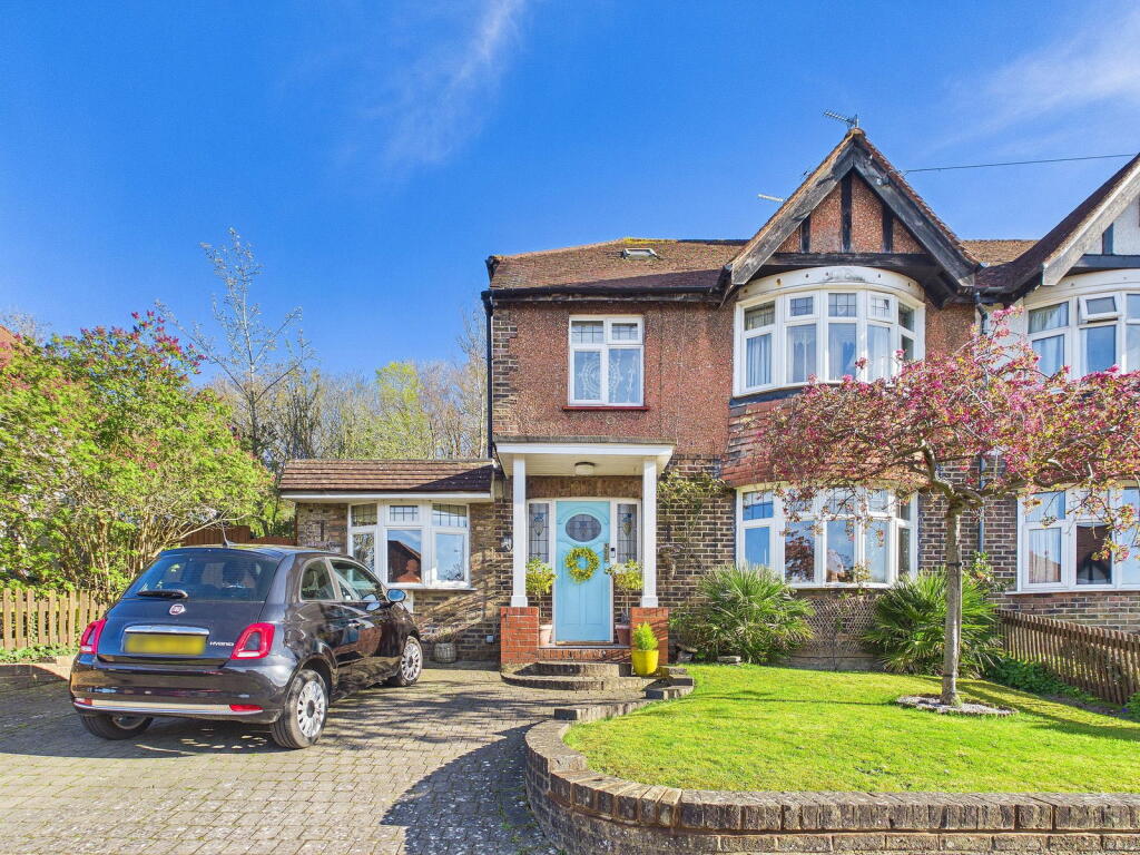 Main image of property: Graham Avenue, Brighton, BN1 8HA