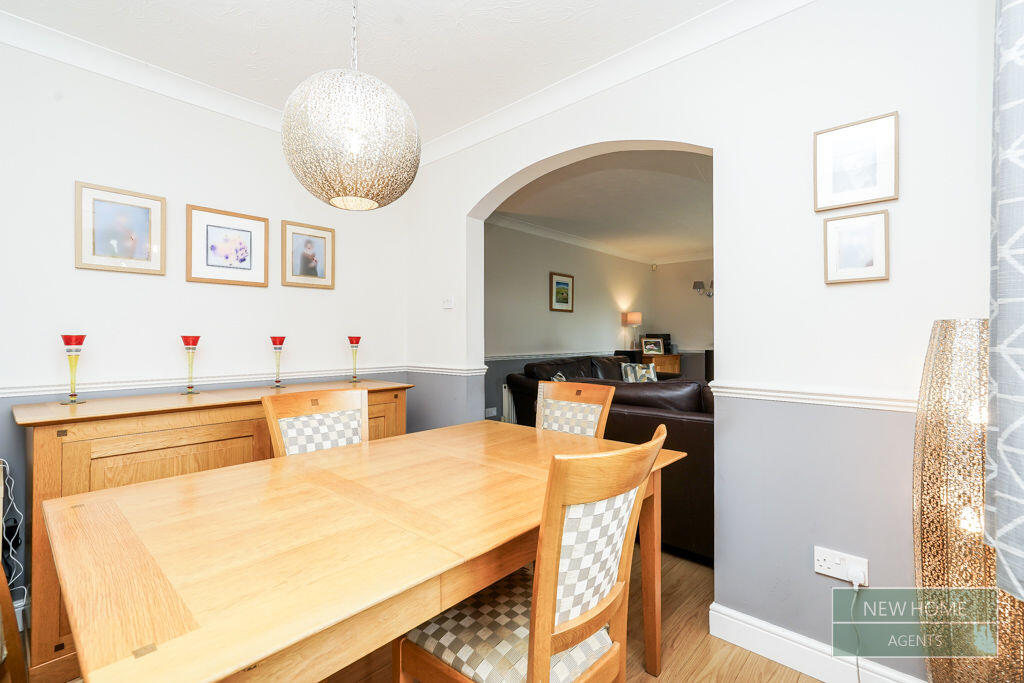 House in Leeds, West Yorkshire - More