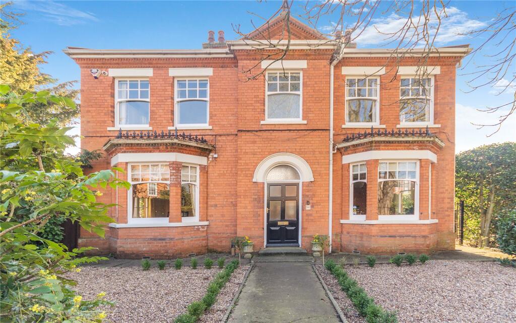 Main image of property: London Road, Newark, Nottinghamshire, NG24