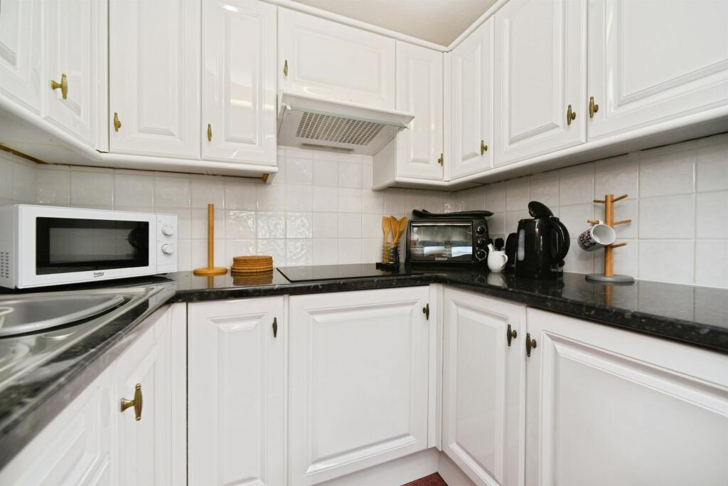 Apartment in Brighton, Saltdean - View 5