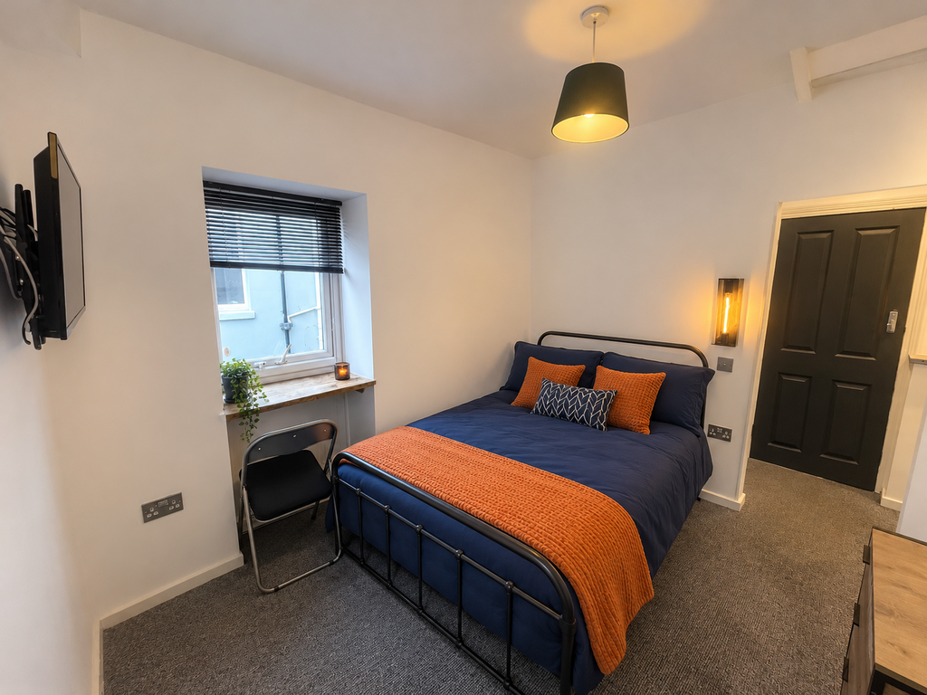 Main image of property: 14 Lisson Grove