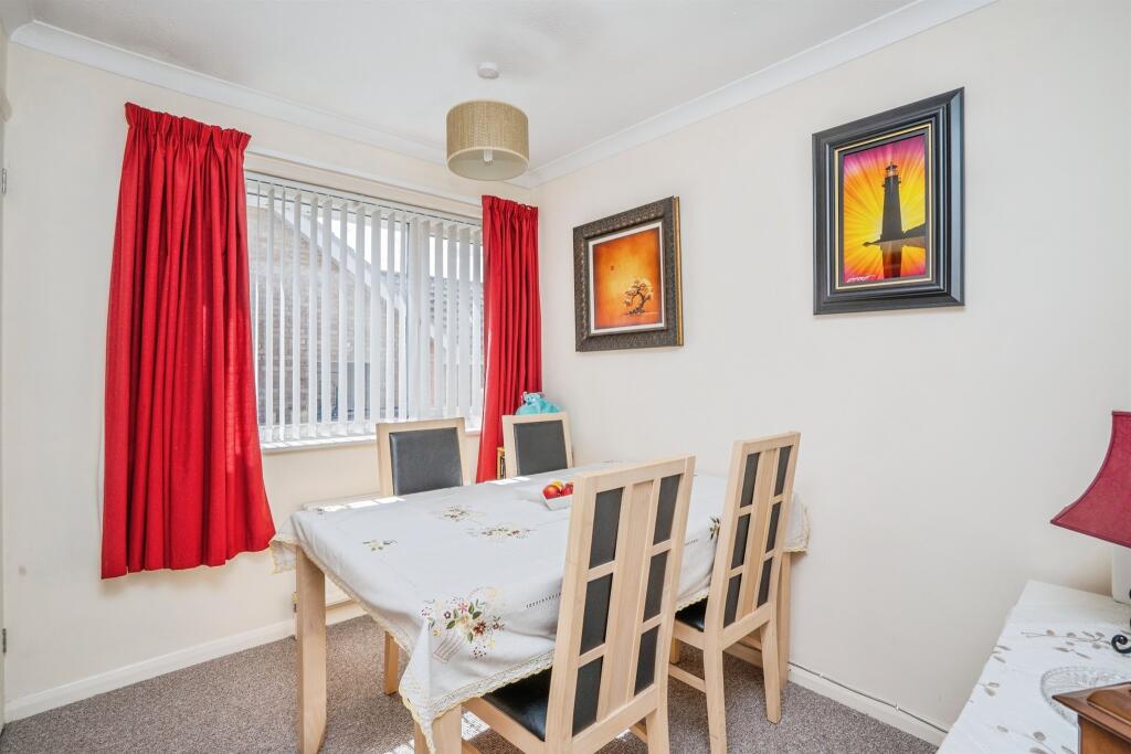 House in Portsmouth - View 4