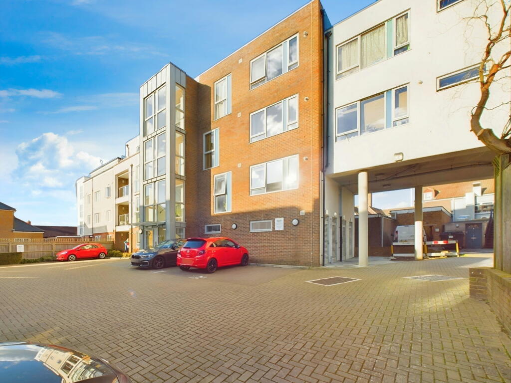 Main image of property: Denne Parade, Horsham
