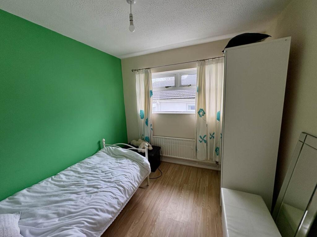 House in Cardiff - More
