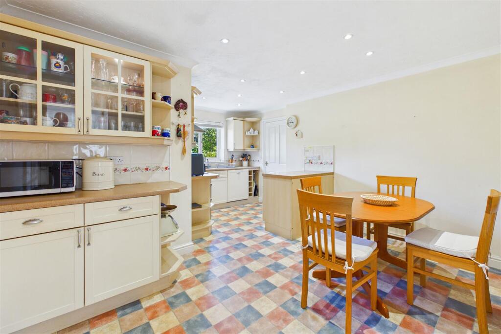 House in Truro - View 4