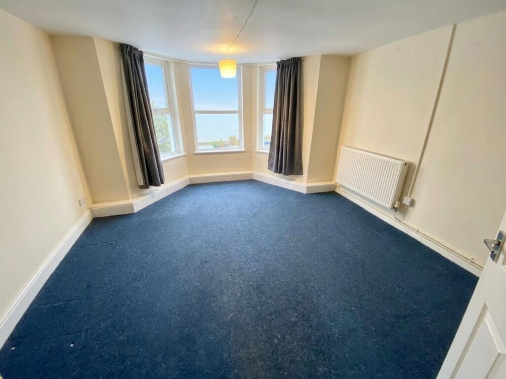 Apartment in Bristol, Kingsdown - View 5