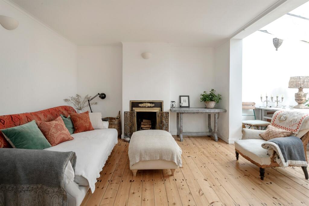 Main image of property: Barlby Road, London, W10