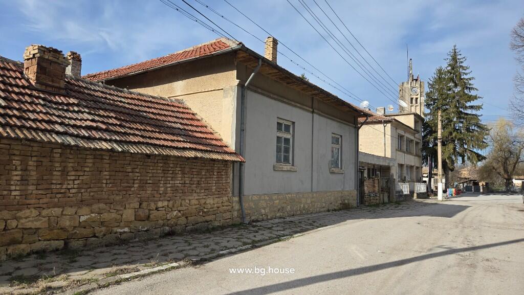 Main image of property: Opaka, Targovishte