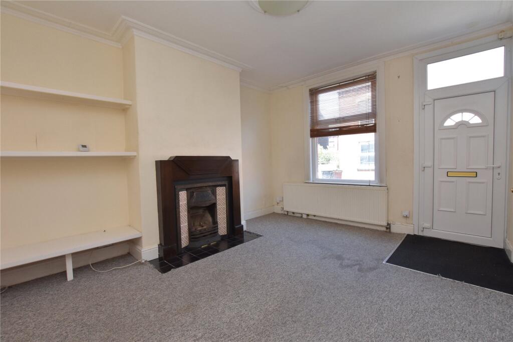 Spring Grove View, Leeds, West Yorkshire - View 2