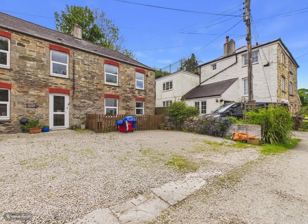 Main image of property: Calenick