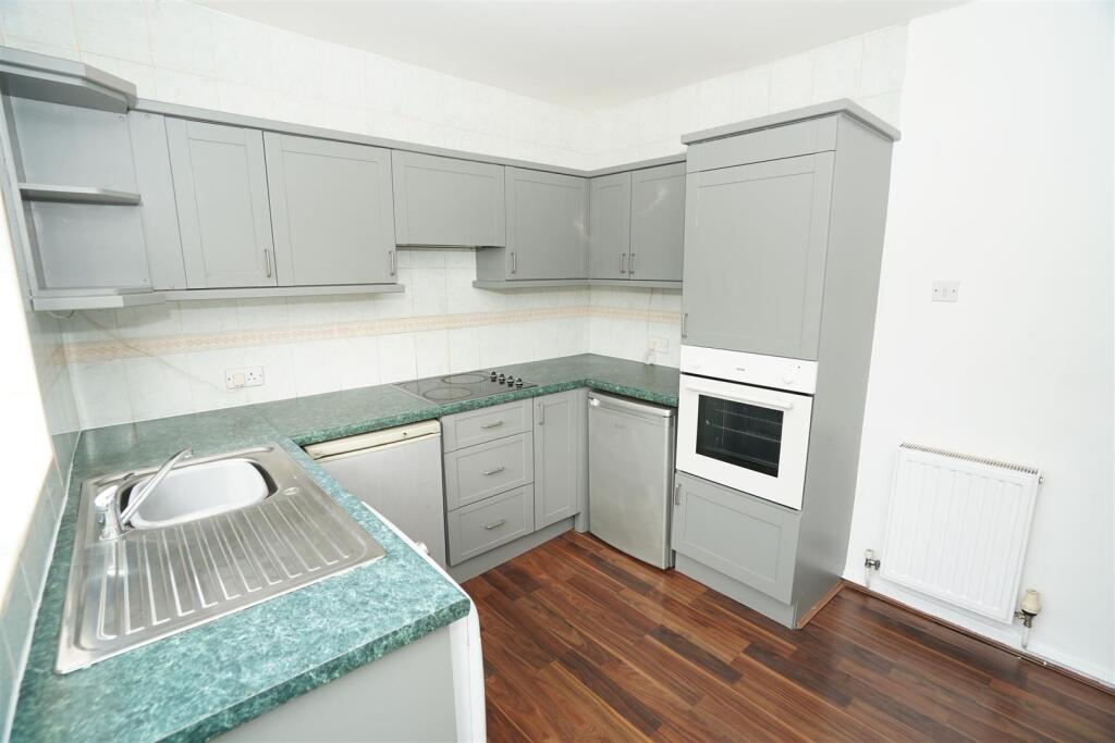 House in Bolton, Middlebrook, Horwich - View 4