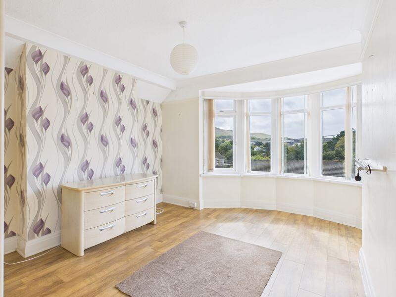 West Park, Redruth - Substantial detached house offering versatile accommodation photo 4