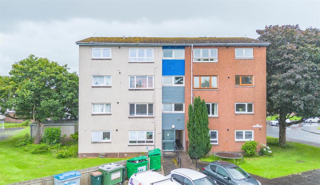Main image of property: Cumbrae Place, Perth