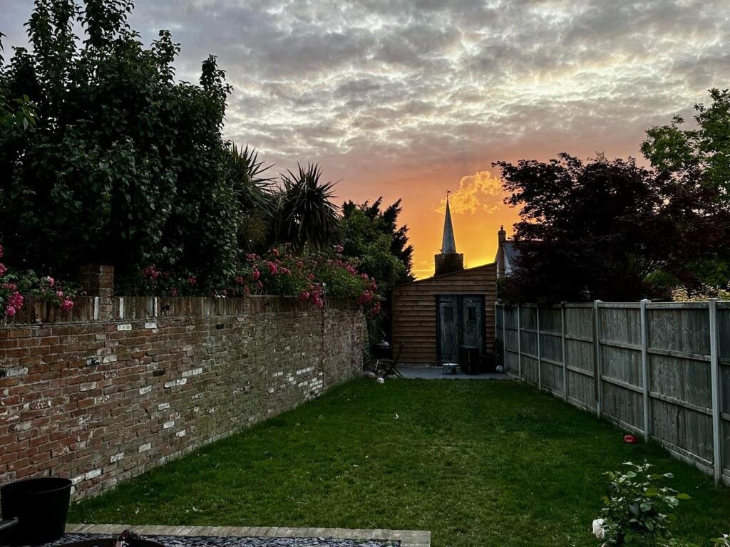 Baddow Place Avenue, Chelmsford photo 4
