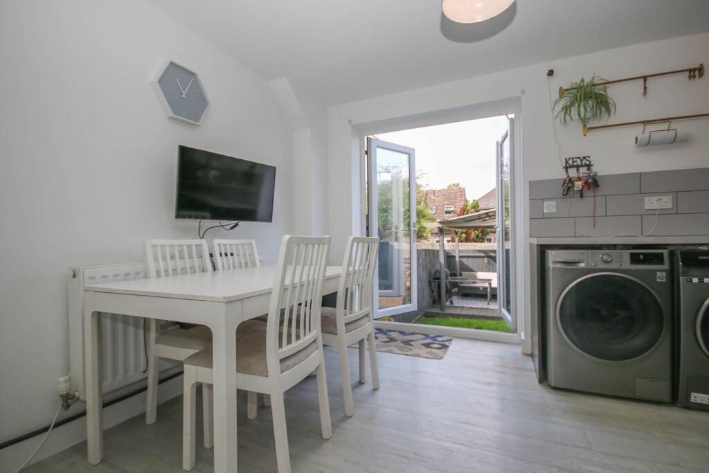 House in King's Lynn and West Norfolk, Norfolk - More
