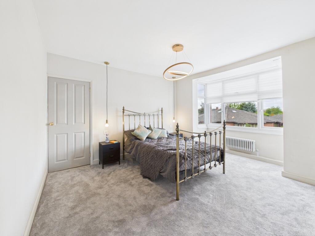 House in Northampton, Abington - More