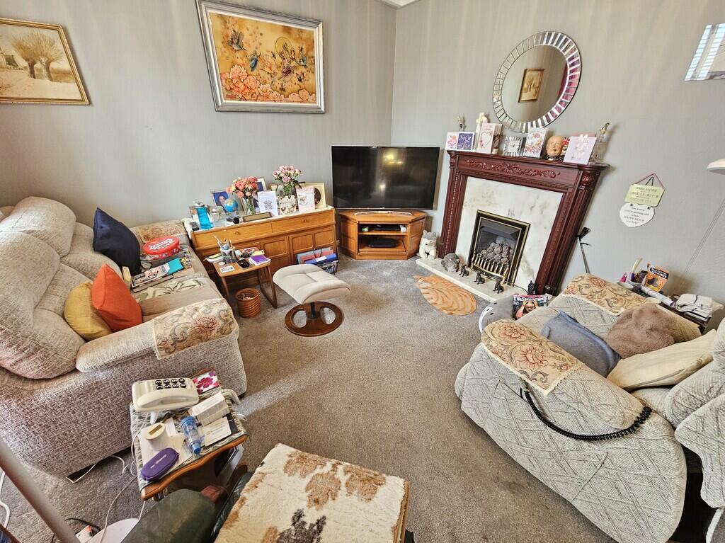 Ashlyn Close, Fareham photo 3