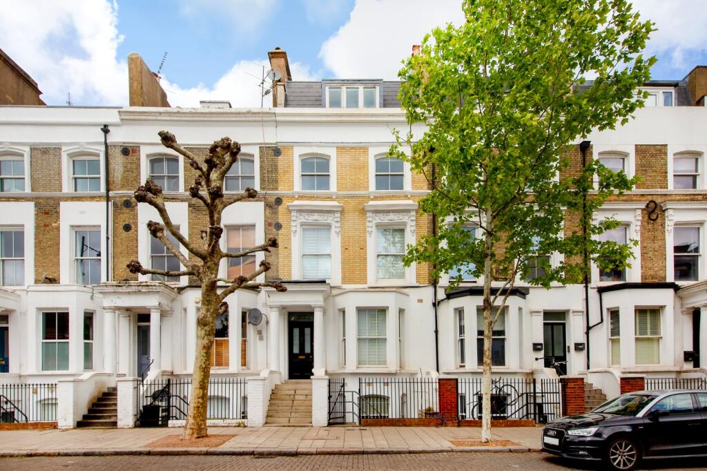 Main image of property: St John's Hill,
Clapham Junction, SW11