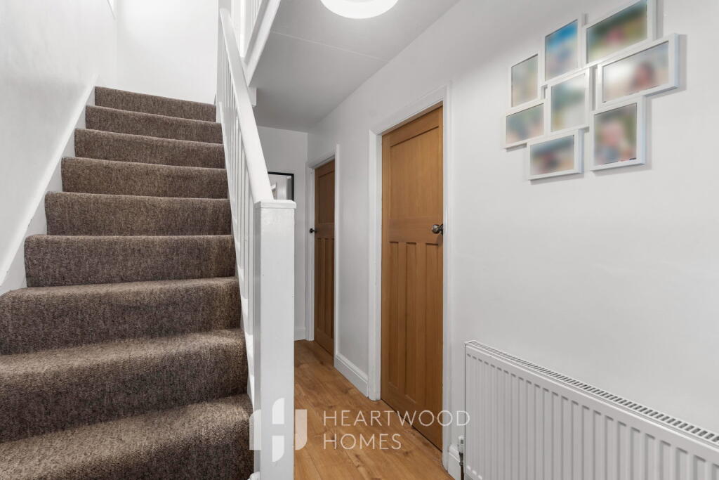 Additional image 11 of Roestock Gardens, Colney Heath, St. Albans, AL4 0QJ