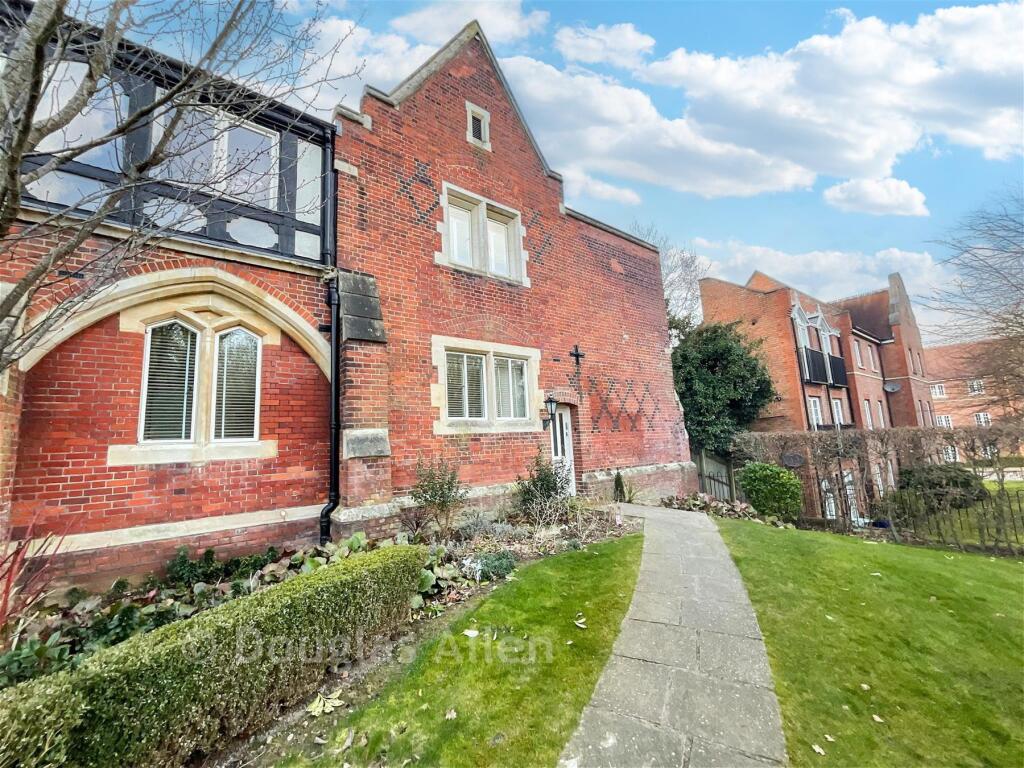 Main image of property: The Galleries, Brentwood, Essex