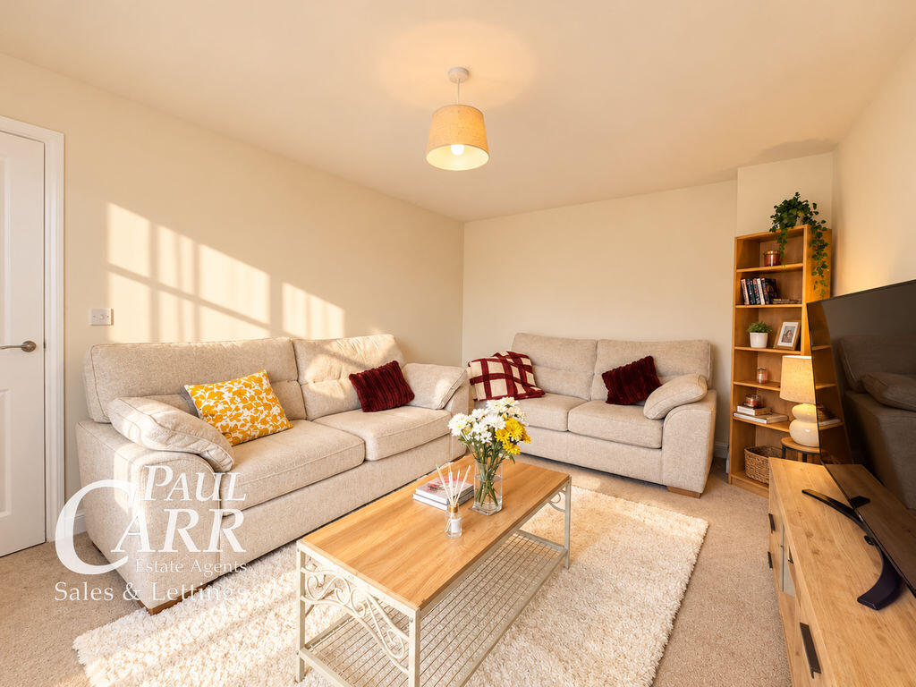 House in Tamworth, Staffordshire - View 4