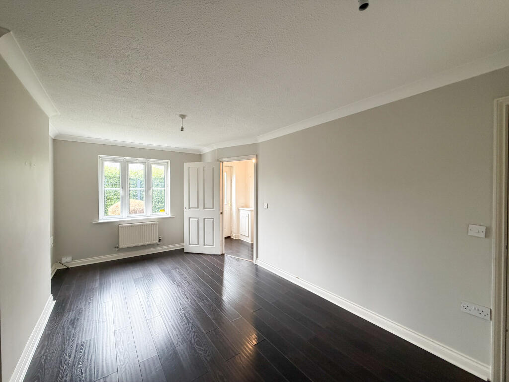 Waters Edge, Ashton-Under-Lyne, OL6 9SF, Ashton-Under-Lyne photo 4