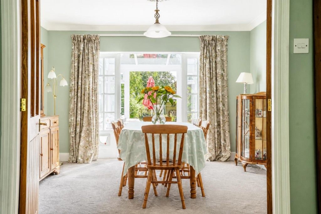 House in York - View 4